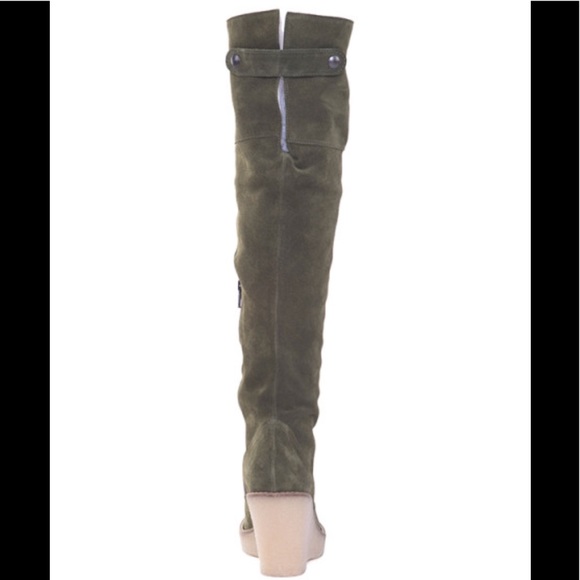 NWOT Skinnycalf Olive Suede Shearling Boots. - Picture 4 of 7